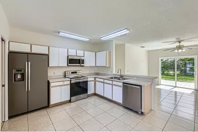 526 Delido Way, Kissimmee, FL 34758 - Photo 11