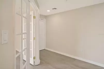 5430 Eagles Point Circle #202, Sarasota, FL 34231 - Photo 25