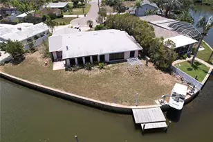 3995 South Cir, Largo, FL 33774 - Photo 3