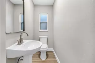 216 S Shore Crest Dr, Tampa, FL 33609 - Photo 13
