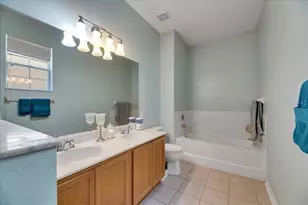 4735 Red Pine Way, Wesley Chapel, FL 33545 - Photo 43