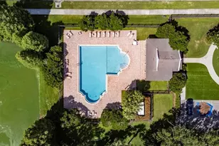 4735 Red Pine Way, Wesley Chapel, FL 33545 - Photo 87