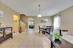 4735 Red Pine Way, Wesley Chapel, FL 33545 - Photo 15