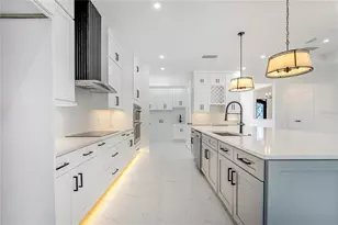 14080 Sydney Rd, Dover, FL 33527 - Photo 17