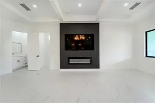 14080 Sydney Rd, Dover, FL 33527 - Photo 11