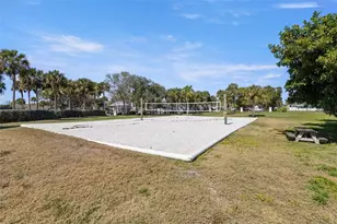 4985 Cobia Dr SE, Saint Petersburg, FL 33705 - Photo 43