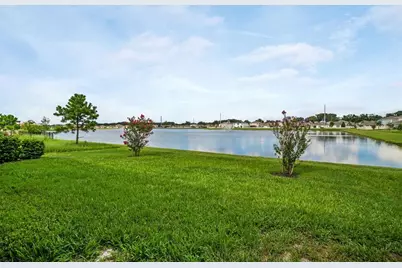7774 Sail Clover Lane, Zephyrhills, FL 33540 - Photo 29