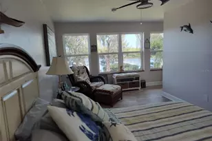 1626 Seabreeze Dr, Tarpon Springs, FL 34689 - Photo 41