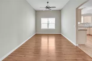 879 Astor Way, The Villages, FL 32162 - Photo 17