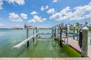 399 150th Ave, Madeira Beach, FL 33708 - Photo 35