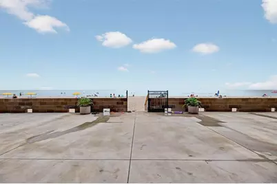 14300 Gulf Boulevard #104, Madeira Beach, FL 33708 - Photo 31