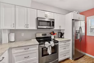 14300 Gulf Blvd, Madeira Beach, FL 33708 - Photo 9