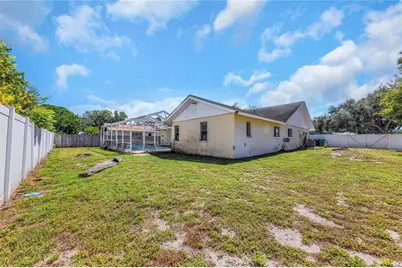 9455 Laura Anne Drive, Seminole, FL 33776 - Photo 3