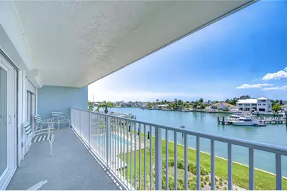 340 Pinellas Bayway S #304, Saint Petersburg, FL 33715 - Photo 15