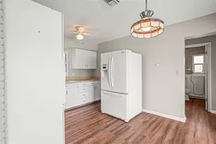 1848 68th Ave N, Saint Petersburg, FL 33702 - Photo 11