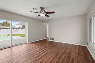 1848 68th Ave N, Saint Petersburg, FL 33702 - Photo 5