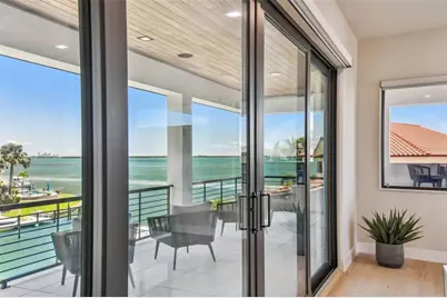 105 9th Street E, Tierra Verde, FL 33715 - Photo 71