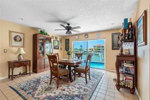 760 Capri Blvd, Treasure Island, FL 33706 - Photo 15