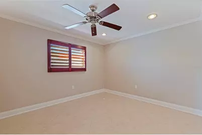 11225 4th Street E, Treasure Island, FL 33706 - Photo 23