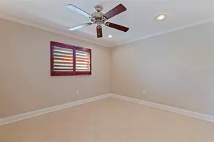 11225 4th St E, Treasure Island, FL 33706 - Photo 23