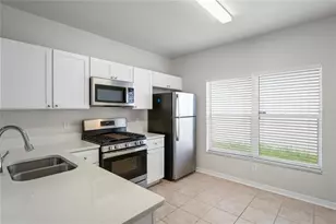 456 Summer Sails Dr, Valrico, FL 33594 - Photo 7