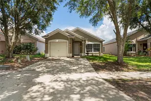 456 Summer Sails Dr, Valrico, FL 33594 - Photo 1