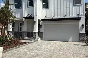 905 N Willow Ave, Tampa, FL 33606 - Photo 1