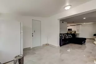 4727 Town N Country Blvd, Tampa, FL 33615 - Photo 9