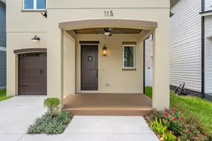 115 W Hiawatha St, Tampa, FL 33604 - Photo 3