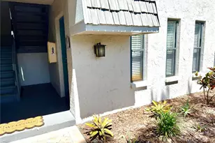 720 Lyndhurst St, Dunedin, FL 34698 - Photo 1