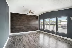 3125 Beaver Creek Dr, Wesley Chapel, FL 33543 - Photo 9