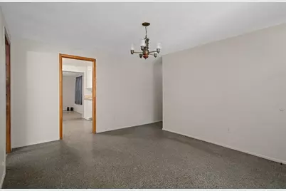 6006 Axelrod Road, Tampa, FL 33634 - Photo 7