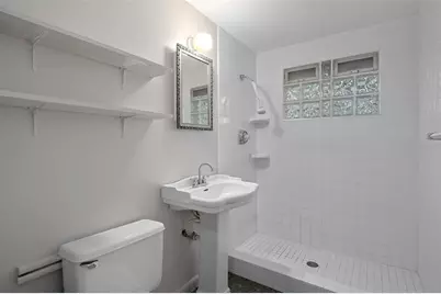 6006 Axelrod Road, Tampa, FL 33634 - Photo 17