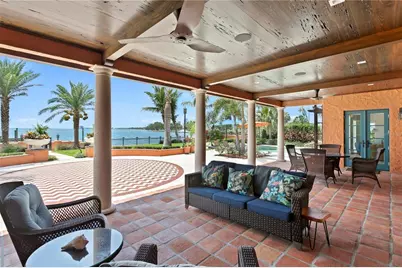 501 Brightwaters Boulevard NE, Saint Petersburg, FL 33704 - Photo 9