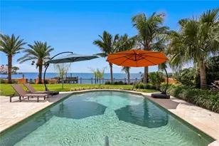 501 Brightwaters Blvd NE, Saint Petersburg, FL 33704 - Photo 3