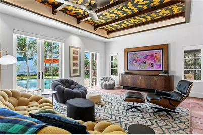 501 Brightwaters Boulevard NE, Saint Petersburg, FL 33704 - Photo 13