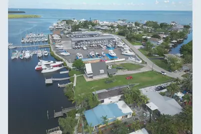 3322 W Shell Point Road #B, Ruskin, FL 33570 - Photo 7