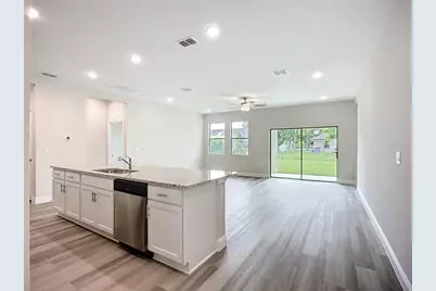 2204 S Biscayne Drive, North Port, FL 34287 - Photo 15