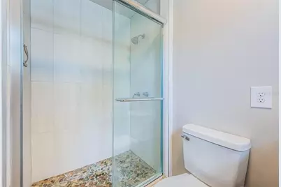 1700 Shore Acres Boulevard NE, Saint Petersburg, FL 33703 - Photo 17