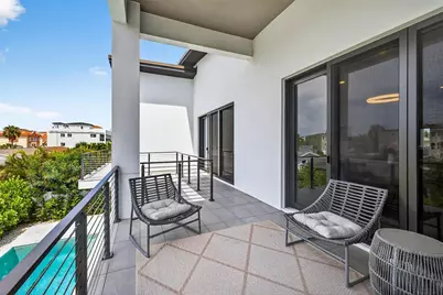 131 Forest Hills Drive, Redington Shores, FL 33708 - Photo 21