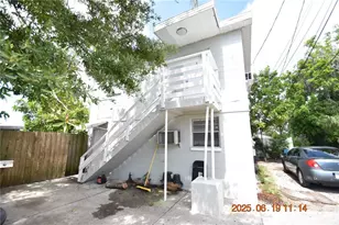 1909 13th Ave S, Saint Petersburg, FL 33712 - Photo 3