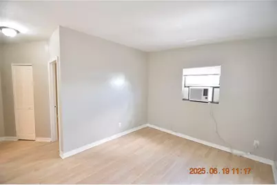 1909 13th Avenue S #A, Saint Petersburg, FL 33712 - Photo 11