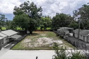 37325 Rose Ave, Dade City, FL 33523 - Photo 1