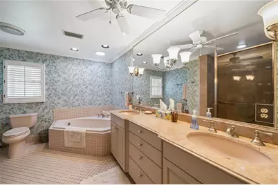 6663 Bayou Grande Boulevard NE, Saint Petersburg, FL 33702 - Photo 17