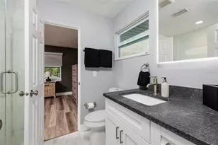 3319 Bayshore Blvd NE, Saint Petersburg, FL 33703 - Photo 71