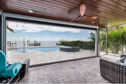 3319 Bayshore Boulevard NE, Saint Petersburg, FL 33703 - Photo 3