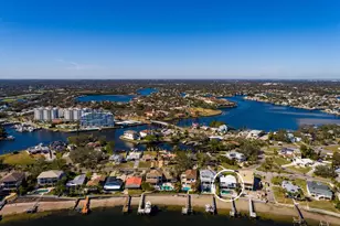 3319 Bayshore Blvd NE, Saint Petersburg, FL 33703 - Photo 27