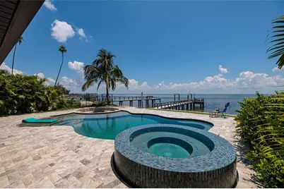 3319 Bayshore Boulevard NE, Saint Petersburg, FL 33703 - Photo 1