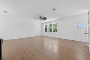 132 Pennsylvania Ave, Palm Harbor, FL 34683 - Photo 13