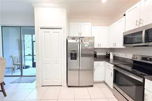 30798 Veridian Wy, Wesley Chapel, FL 33543 - Photo 13